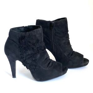 Aldo Black Heels with Ruffle Detail